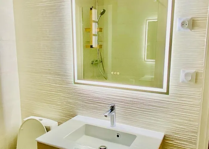 Montalbo Vue Avec Grande Terrasse & A Proximite - Ideale Famille Et Groupe De 2 A 10 Personnes * Каржез